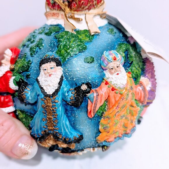 New VTG Christopher Radko Santas Around the World Glass Ball Ornament USA German - Picture 5 of 7